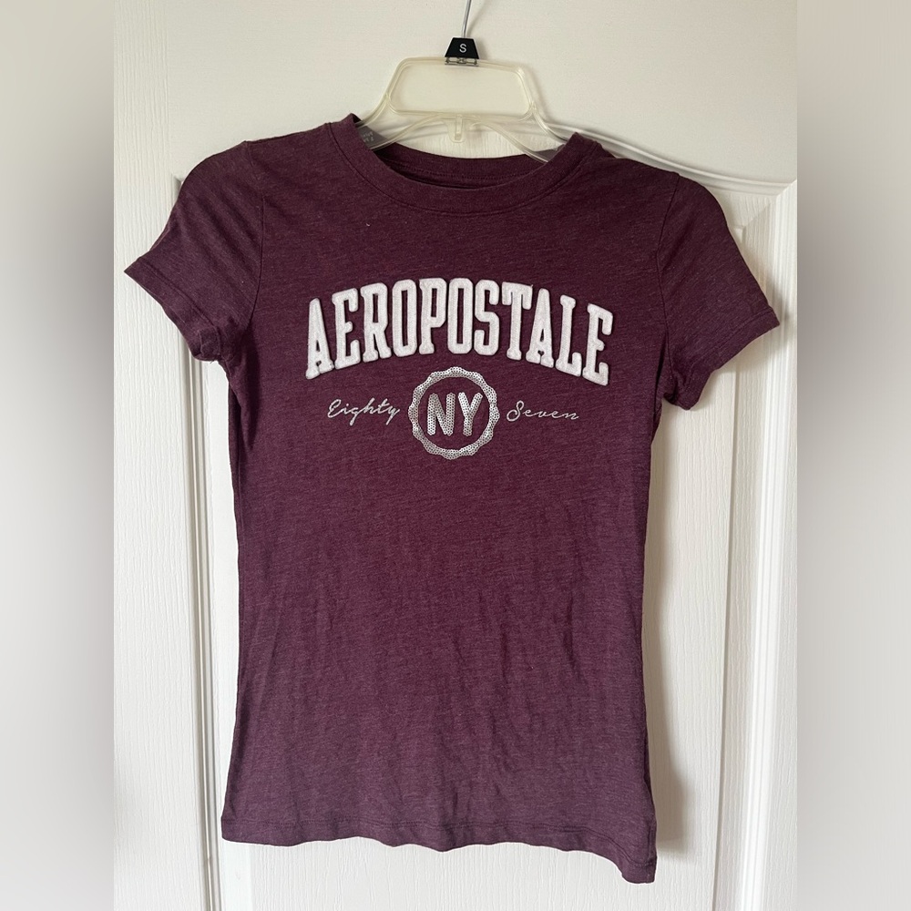 Aeropostale women’s classic crew short sleeve t-shirt